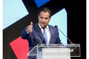 Τσούνης: ΗΠΑ και Ελλάδα στην πρώτη γραμμή της μάχης μεταξύ δημοκρατικών αξιών και τυραννίας