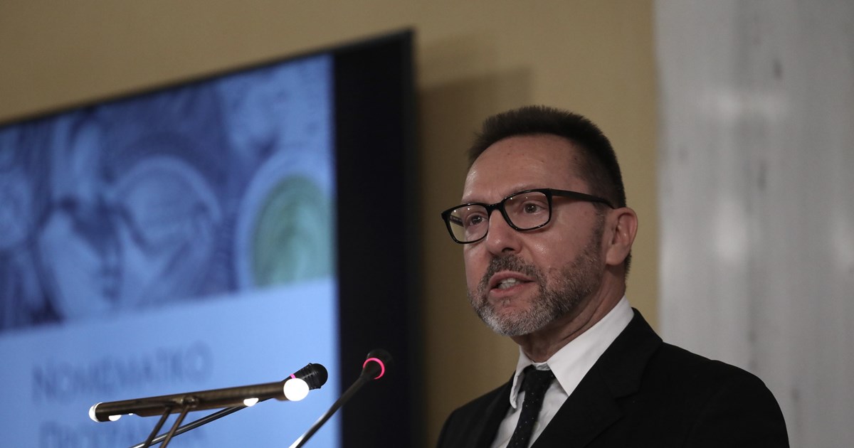 O Γεωργιάδης εξηγεί πώς θα μπει πλαφόν κέρδους σε καύσιμα, ψωμί και προϊόντα λόγω Ουκρανίας