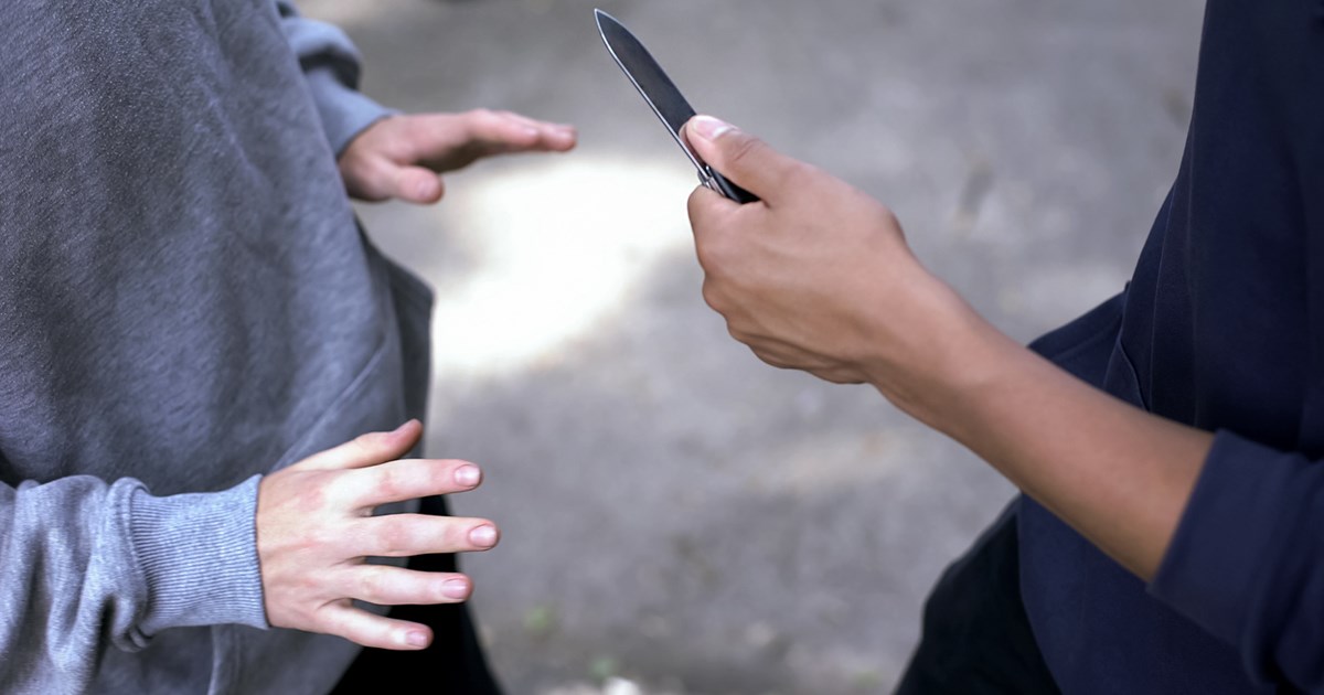 Διαφωνία Καπραβέλου: Να φοράμε μάσκες και μετά την 1η Ιουνίου - Δεν τελείωσε η πανδημία [βίντεο]