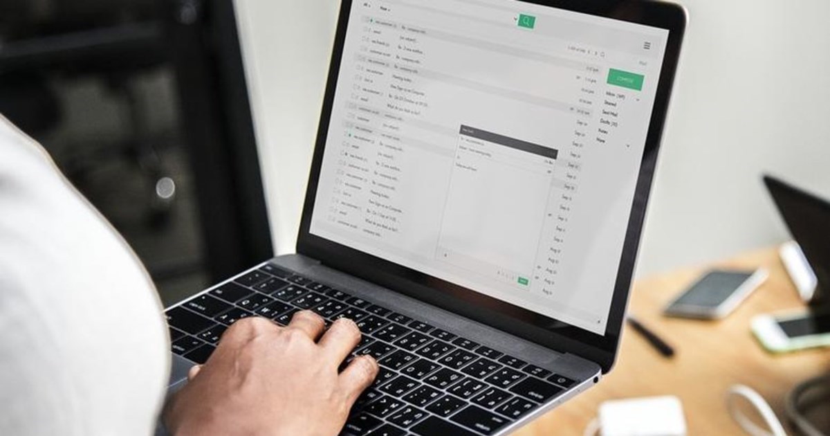 Πάτρα: Γονείς μαθητών δημοτικού καταγγέλουν ότι έλαβαν σάπια φρούτα στο σχολείο - "Ηταν για γουρούνια, όχι για παιδιά" [εικόνα] - εικόνα 3