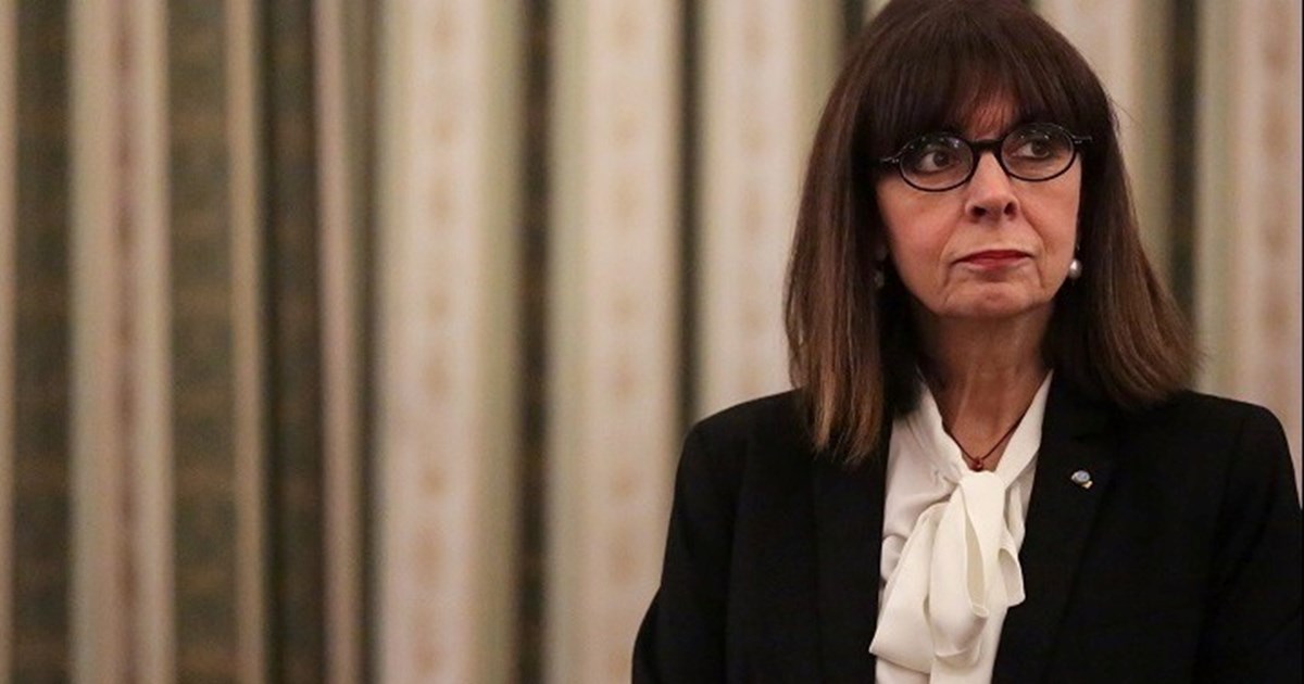 Νέα επαναμφάνιση Καραμανλή με ομιλία σε τιμητική συναυλία για τον Σταύρο Ξαρχάκο - εικόνα 2