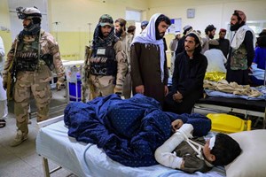 Αφγανιστάν: Οι Ταλιμπάν διαπραγματεύονται με τις ΗΠΑ το ξεπάγωμα κεφαλαίων - εικόνα 2
