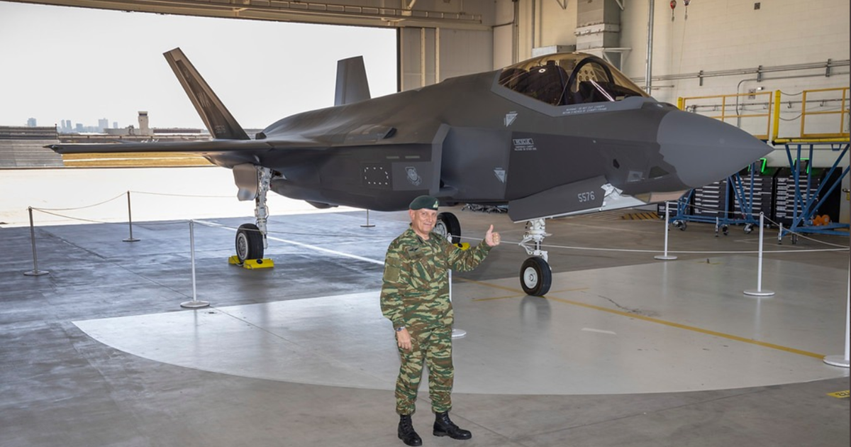 Συνάντηση του Aρχηγού ΓΕΕΘΑ με τον Μπομπ Μενέντεζ - Στο επίκεντρο Τουρκία και ανατολική Μεσόγειος