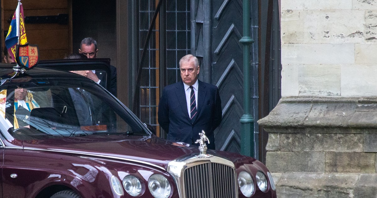 Σάλος στη Βρετανία: Βουλευτής έβλεπε πορνό σε συνεδρίαση - "Μαζέψτε τα χέρια σας" λέει η υπουργός Εμπορίου - εικόνα 3