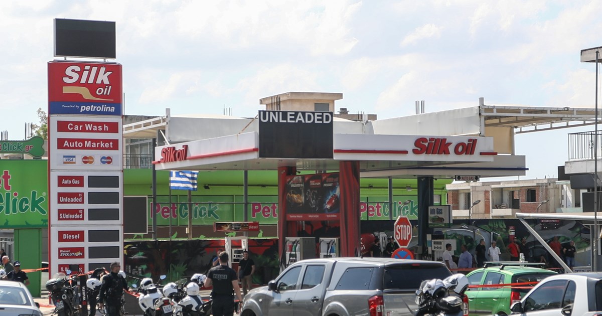 Δολοφονία στον Γέρακα: Εριξαν 40 σφαίρες σε δέκα δευτερόλεπτα - Η Greek Mafia και οι έρευνες στο παρελθόν του θύματος - εικόνα 2