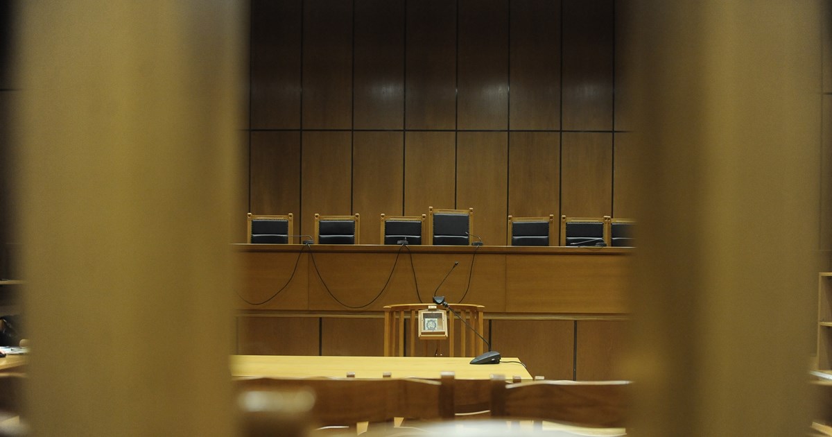 Ασπρόπυργος: Κινηματογραφική καταδίωξη οχήματος με Ρομά που δεν σταμάτησαν σε έλεγχο και συνελήφθησαν