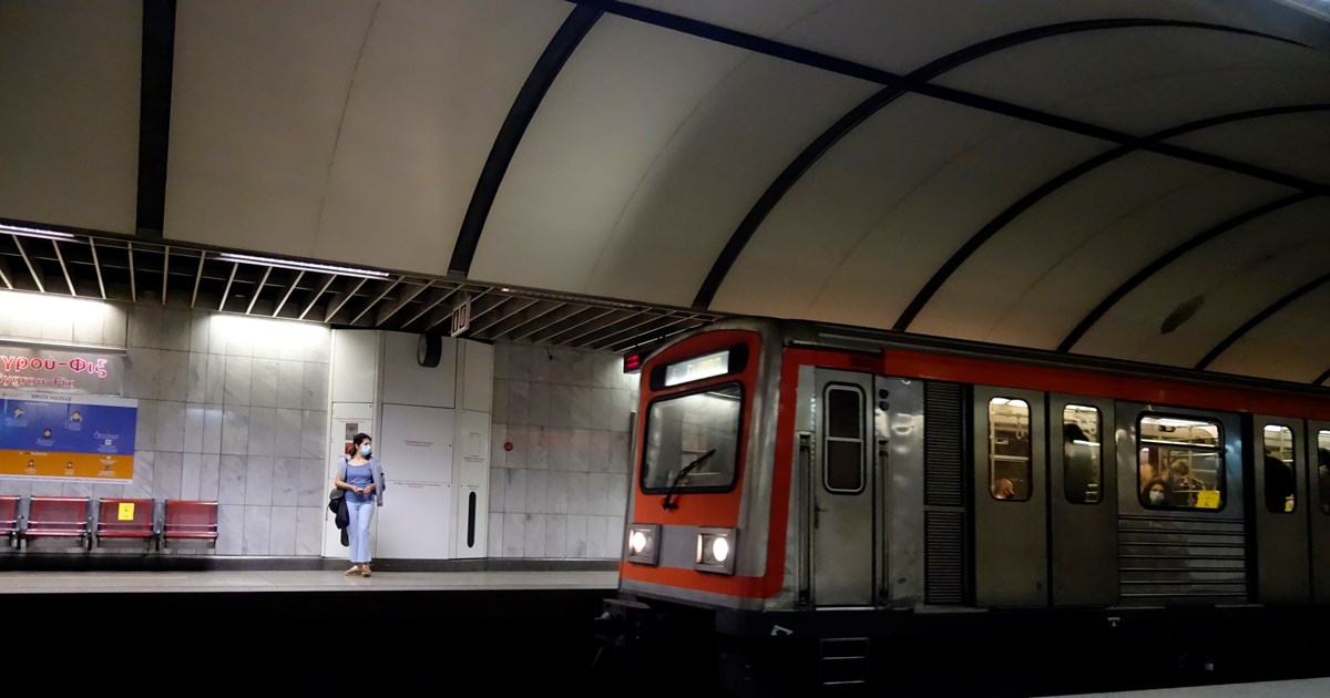 Συναγερμός για πτώση δύο ατόμων σε σταθμούς του Μετρό – Πληροφορίες για…