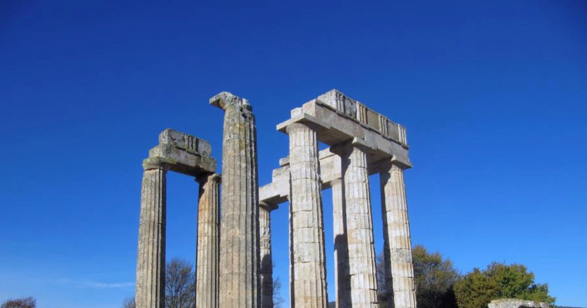 Μυκηναϊκό νεκροταφείο στις Πόρτες Αχαΐας: Τι απαντά το ΥΠΠΟΑ για την πυρκαγιά της 3ης Ιουλίου - εικόνα 2