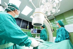 Γάλλος φοιτητής αυτοκτόνησε μετά από αποτυχημένη μεταμόσχευση γενειάδας στην Τουρκία - "Του την έκανε κτηματομεσίτης" - εικόνα 4