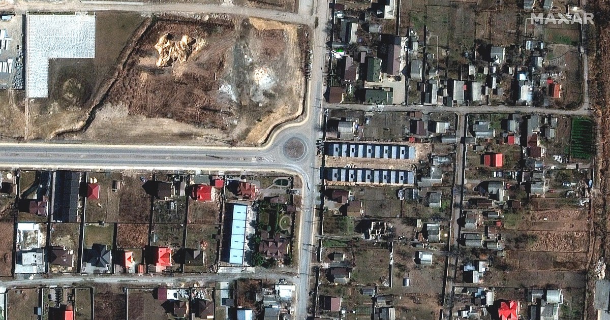 CNN: Η ανατριχιαστική στιγμή που οι Ρώσοι σκοτώνουν την Ιρίνα στην Μπούτσα - Αναγνωρίστηκε από τα βαμμένα νύχια της - εικόνα 4