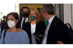 Ανδρουλάκης: Να πάρει άμεσα μέτρα για την αντιμετώπιση της ακρίβειας η κυβέρνηση - Περιοδεία στην Τούμπα - εικόνα 2