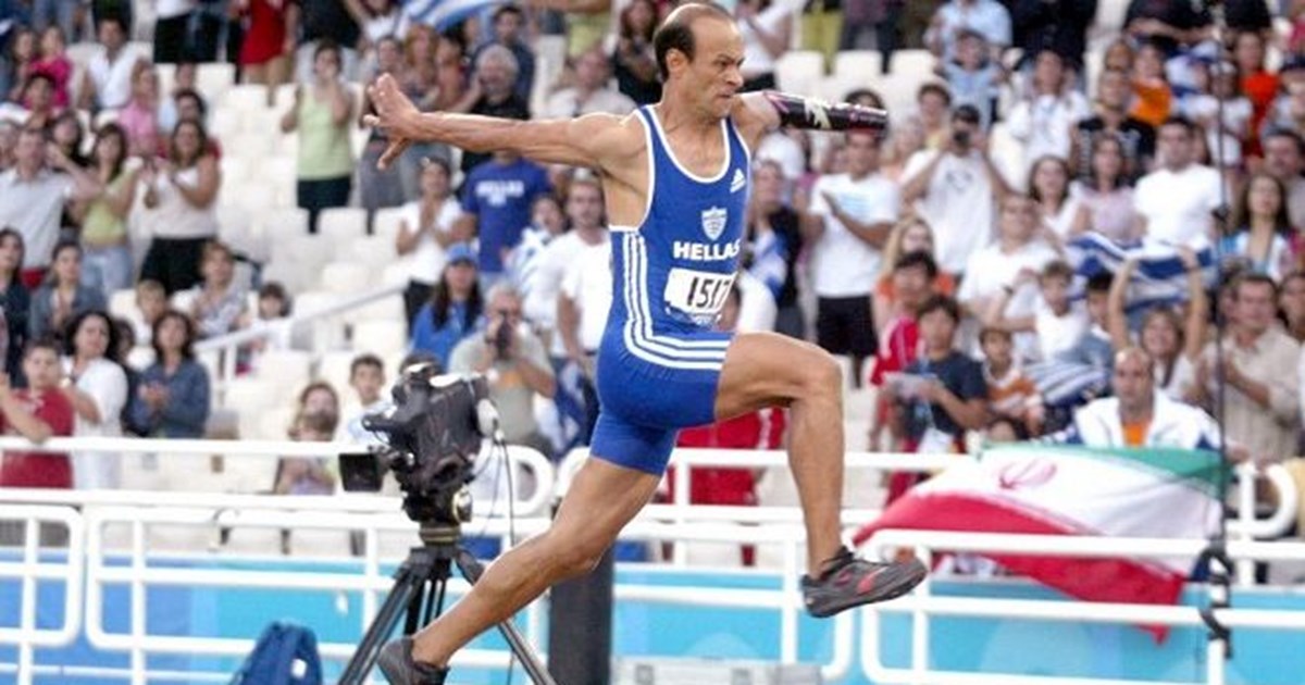 Κουλιμπαλί: Οι γιατροί έσωσαν τη ζωή στον πρώην ποδοσφαιριστή του Παναθηναϊκού   - Σταμάτησε η καρδιά του [εικόνες-βίντεο]