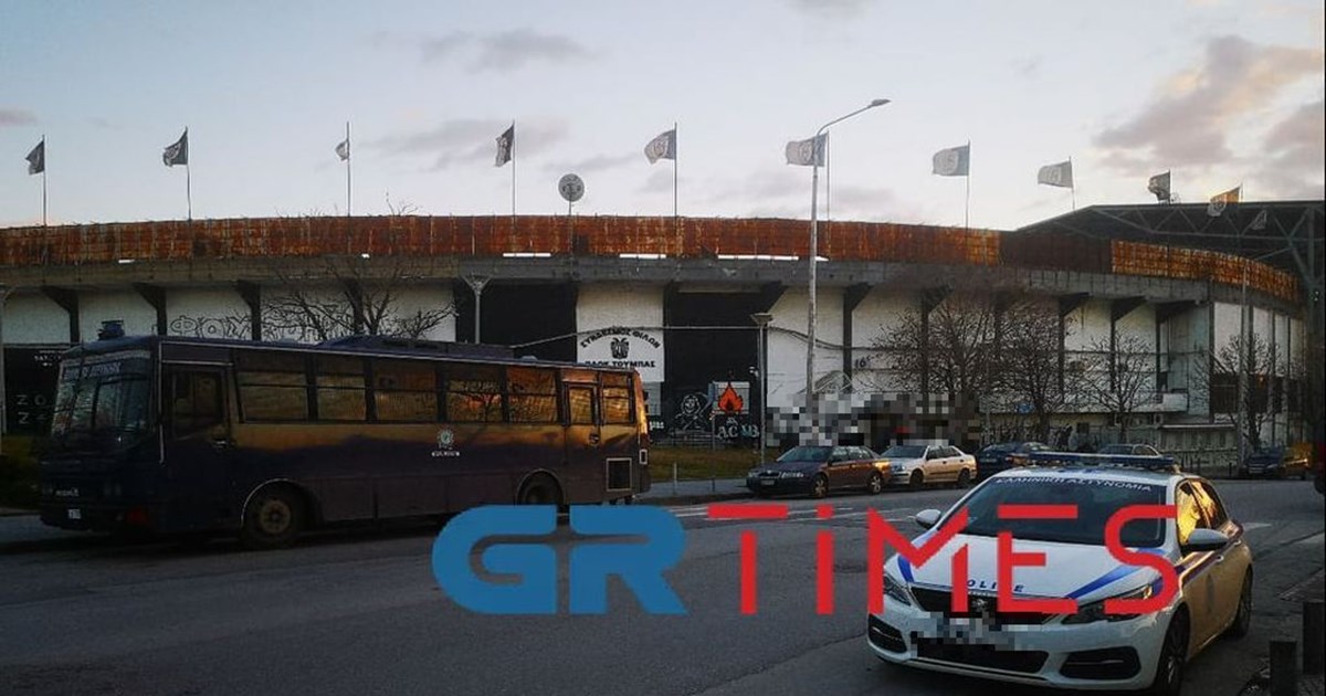 Θεσσαλονίκη: Στον εισαγγελέα οι δύο συλληφθέντες από τις εφόδους της ΕΛΑΣ σε συνδέσμους ομάδων - εικόνα 2