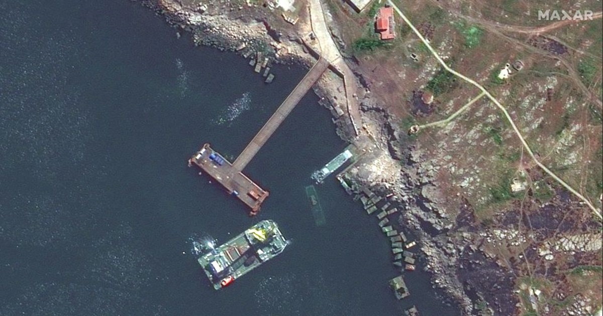 Δολοφονία δημοσιογράφου στο Ισραήλ: Οι Παλαιστίνιοι θάβουν "την αδελφή" τους, Σιρίν Αμπού Άκλεχ - εικόνα 2