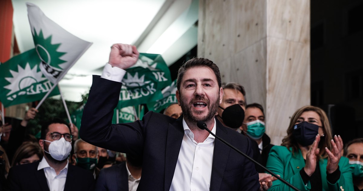 Πέτσας: "Στόχος μας είναι η αυτοδυναμία" - Ανοιχτό το ενδεχόμενο σε νέες παρεμβάσεις για την ακρίβεια