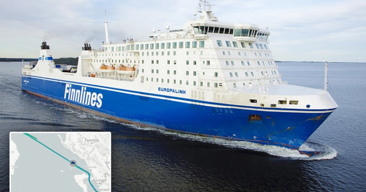 Φωτιά σε πλοίο στην Κέρκυρα: Δύο εγκλωβισμένοι στο γκαράζ - Πληροφορίες για 10 αγνοούμενους συνολικά - εικόνα 5