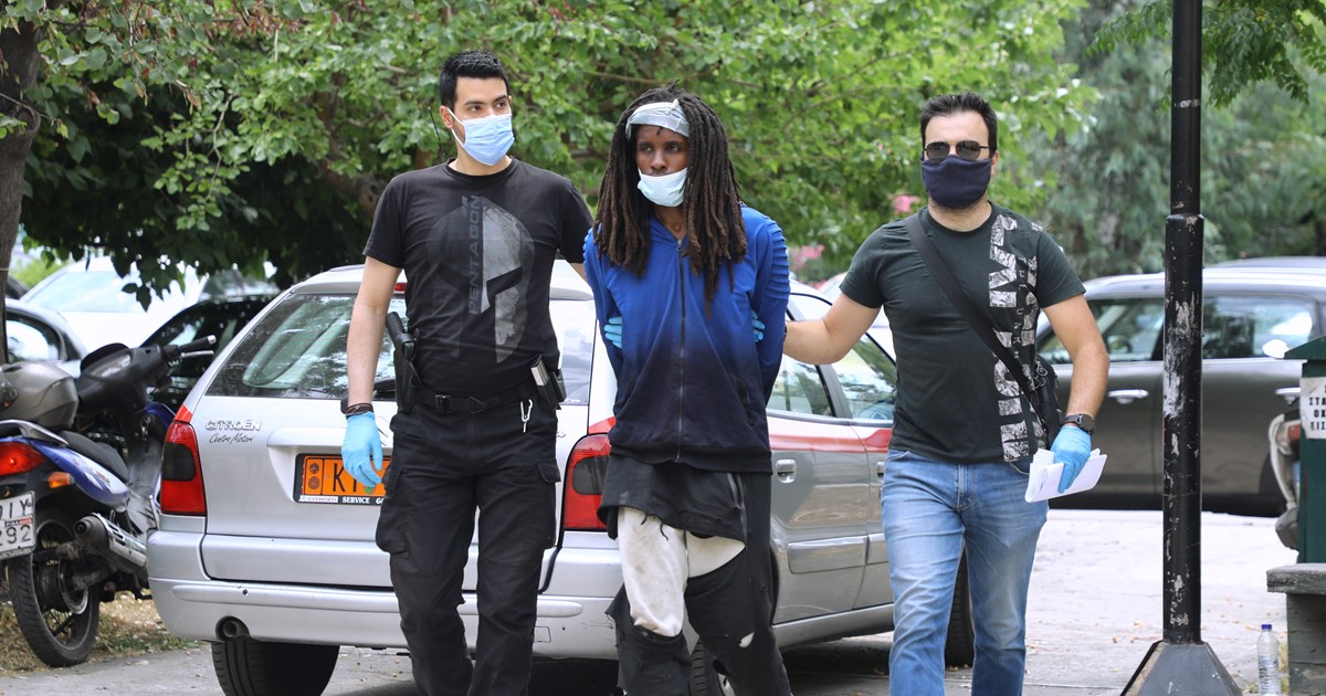 Υπό έλεγχο η φωτιά στη Λούτσα - Κινδύνεψαν σπίτια - Ομοιότητες με τη φωτιά στη Βούλα [εικόνες] - εικόνα 4