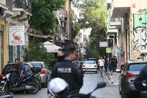 Ισχυρή έκρηξη σε ψητοπωλείο στην Ελευσίνα