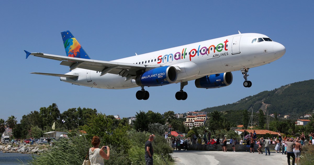 Στην αντεπίθεση οι plane spotters μετά το ατύχημα με τη Βρετανίδα: "Δεν φταίμε εμείς για τη Σκιάθο" - εικόνα 3