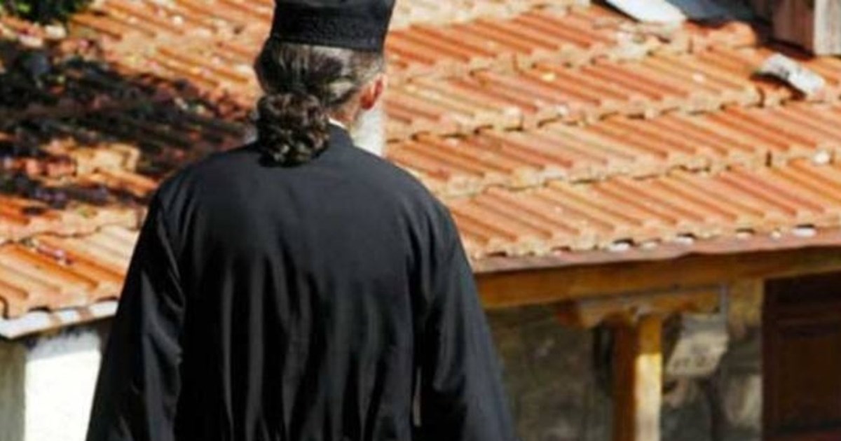 Κρήτη: Νεαρός έσωσε τη ζωή τουρίστα που πνιγόταν με ένα κομμάτι πεπόνι [βίντεο]