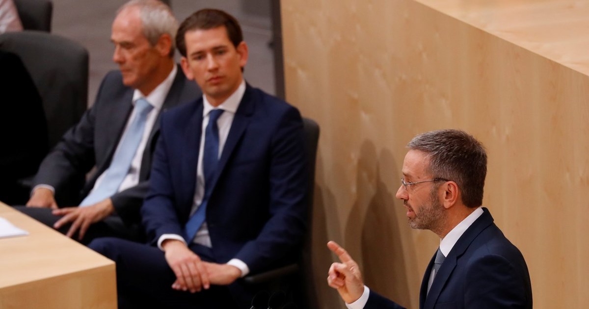 Σεμπάστιαν Κουρτς: Το σκάνδαλο διαφθοράς που τον οδήγησε στην παραίτηση - Εξαγόραζε δημοσκοπήσεις για να ανέβει στην Καγκελαρία - εικόνα 4