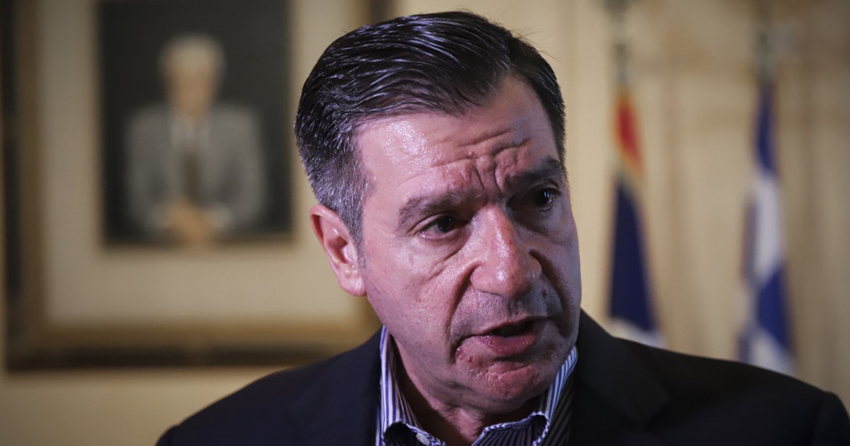 Ηλιόπουλος: Άμεση κοινωνική ανάγκη οι εκλογές – Σταγόνα στον ωκεανό τα επιδόματα για την ακρίβεια