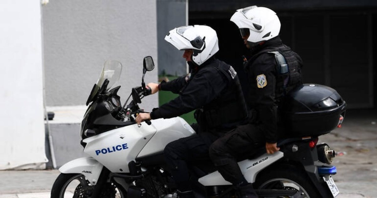 Καταγγελία 24χρονου φοιτητή για bullying από τους γονείς του επειδή είναι gay [βίντεο] - εικόνα 2