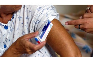 Μαγιορκίνης μετά το "άδειασμα" για εμβόλια κορονοϊού και γρίπης: "Συντάσσομαι απόλυτα με την Εθνική Επιτροπή Εμβολιασμών"