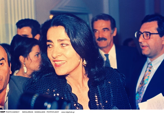 ΕΙΡΗΝΗ ΠΑΠΑ