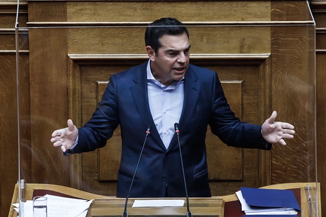 Οι διχαστικές αναρτήσεις του ΣΥΡΙΖΑ που εξόργισαν τον Κυριάκο Μητσοτάκη - Τι έγραψαν Κυρίτσης και Βαρεμένος