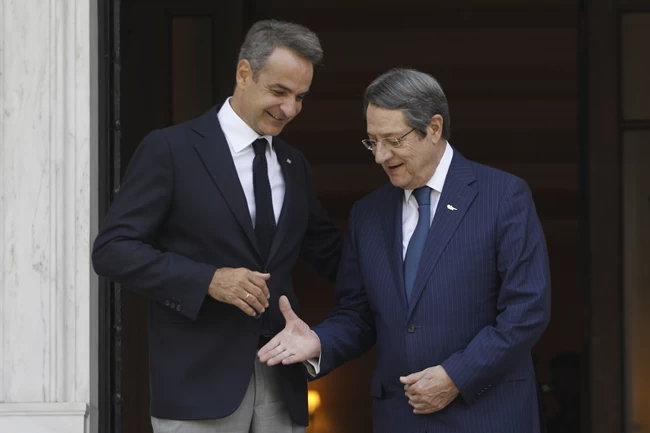 Μητσοτακης Αναστασιαδης