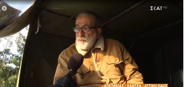 Ξεσπά 75χρονος εγκλωβισμένος στην Αττική Οδό: "Δεν μπορώ, τρέμω, θα μείνω" - Σώθηκε με παρέμβαση του... ΣΚΑΙ