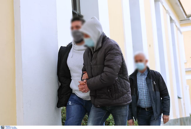 Σεξουαλική κακοποίηση ανήλικων: Προφυλακίστηκε ο 61χρονος τραυματιοφορέας - Αρνείται τις κατηγορίες