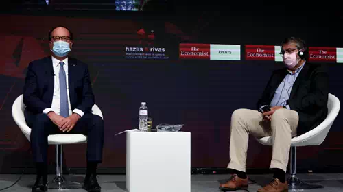 Η ανάλυση του Φρανσουά Ολάντ: Γιατί είναι επικίνδυνος ο Ερντογάν  - Κόντρα με Γκάμπριελ στο συνέδριο του Economist
