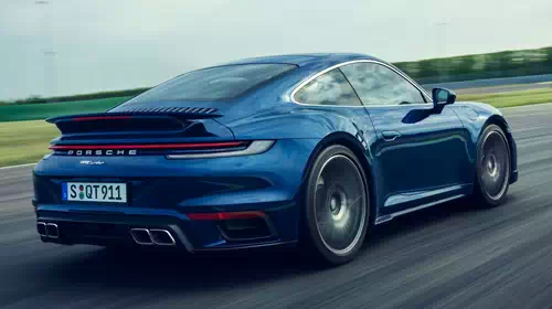 Πρεμιέρα για τη νέα Porsche 911 Turbo