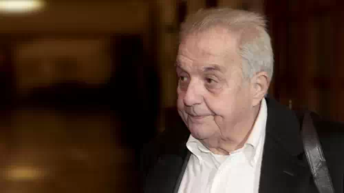 Eidhseis Me 8ema Alekos Flampoyrarhs