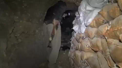 Μέσα στα υπόγεια τούνελ των τζιχαντιστών του ISIS