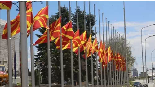 Η Βουλγαρία ανάβει πράσινο φως υπό προύποθέσεις για ένταξη της Βόρειας Μακεδονίας στην ΕΕ