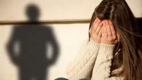 Ηράκλειο: Σοκαριστική καταγγελία νεαρής γυναίκας - Κατηγορεί 50χρονο για βιασμό και σωματεμπορία