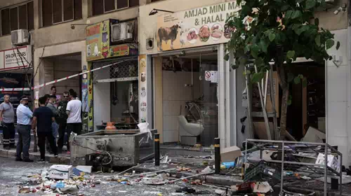 Εκρηξη σε κρεοπωλείο: Βομβαρδισμένο τοπίο η περιοχή στην πλατεία Βικτωρίας - Τρεις τραυματίες [εικόνες, βίντεο]