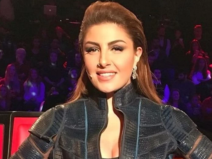 Elena Paparizoy H Epikh Apanthsh Sta Sxolia Gia Ta Kila Ths People Amp Style Eidhseis