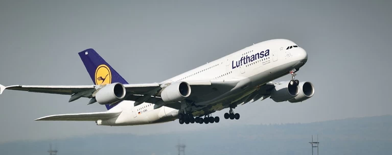 https://files.thetoc.gr/Content/ImagesDatabase/p/767x0/cu608x342/0,55,608,296/pad/both/files/articles/7/article_235263/lufthansa-neo-dromologio-apo-tis-27-oktwbriou-2020-monaxo-the.w_hr.jpg?quality=90&404=default&v=2 https://files.thetoc.gr/Content/ImagesDatabase/p/767x0/cu608x342/0,55,608,296/pad/both/files/articles/7/article_235263/lufthansa-neo-dromologio-apo-tis-27-oktwbriou-2020-monaxo-the.w_hr.jpg?quality=90&404=default&v=2