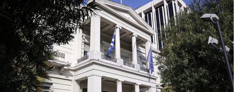 Απάντηση ΥΠΕΞ στον Ακάρ για τα νησιά: Δεν δεχόμαστε μαθήματα...