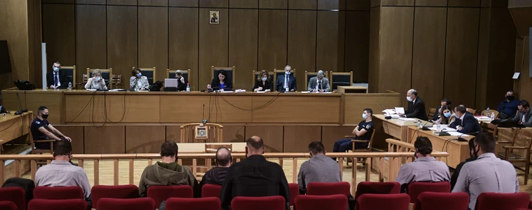 ΔΙΚΗ ΧΡΥΣΗΣ ΑΥΓΗΣ