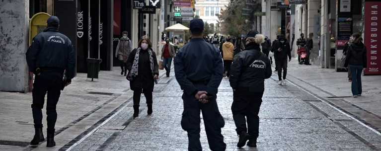 Πρώτη μέρα με αγορές click inside: "Μουδιασμένοι" οι καταναλωτές - Μικρή η ... | Ελλάδα Ειδήσεις