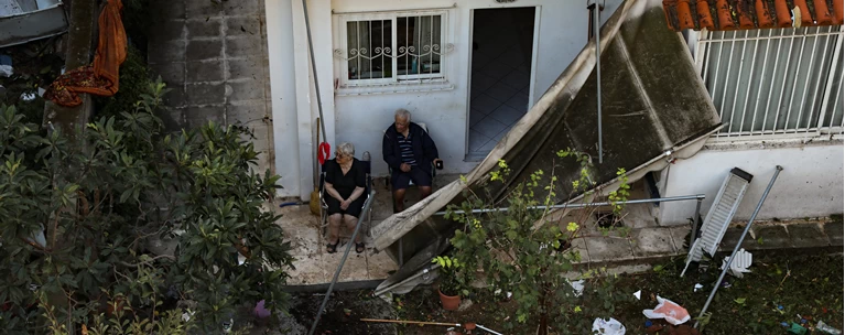 Δέντρο Σπίτι Άνθρωποι