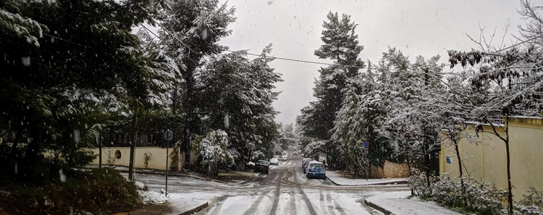 ΧΙΟΝΙΑ ΑΤΤΙΚΗ