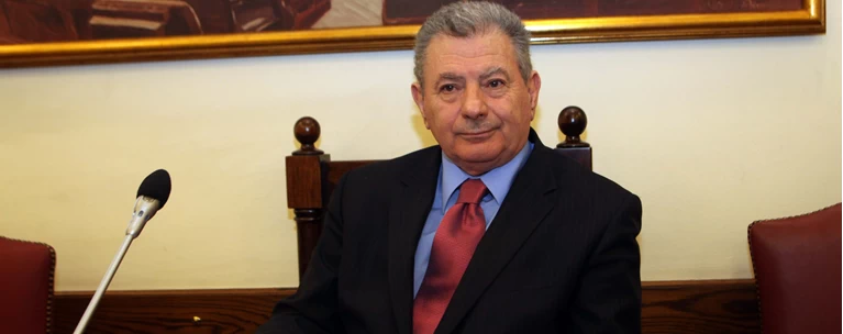 Βαλυράκης
