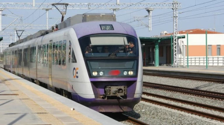 προαστιακος