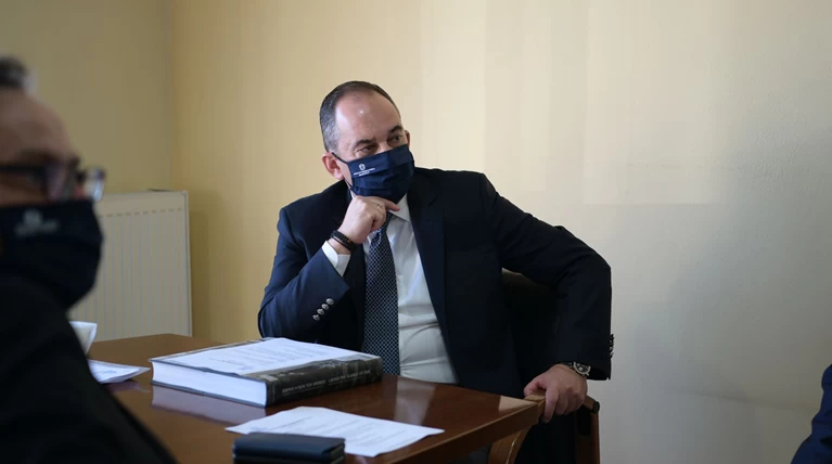 plakiotakis